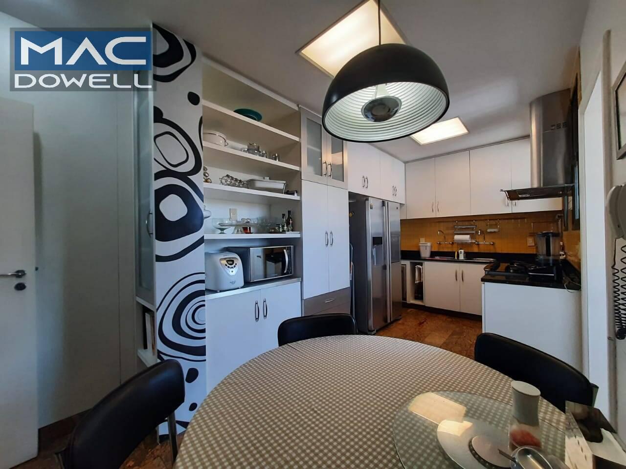 Apartamento à venda com 5 quartos, 3 suítes, 2 vagas e 341m² no Icaraí, Niterói (RJ) — foto 18 de 30