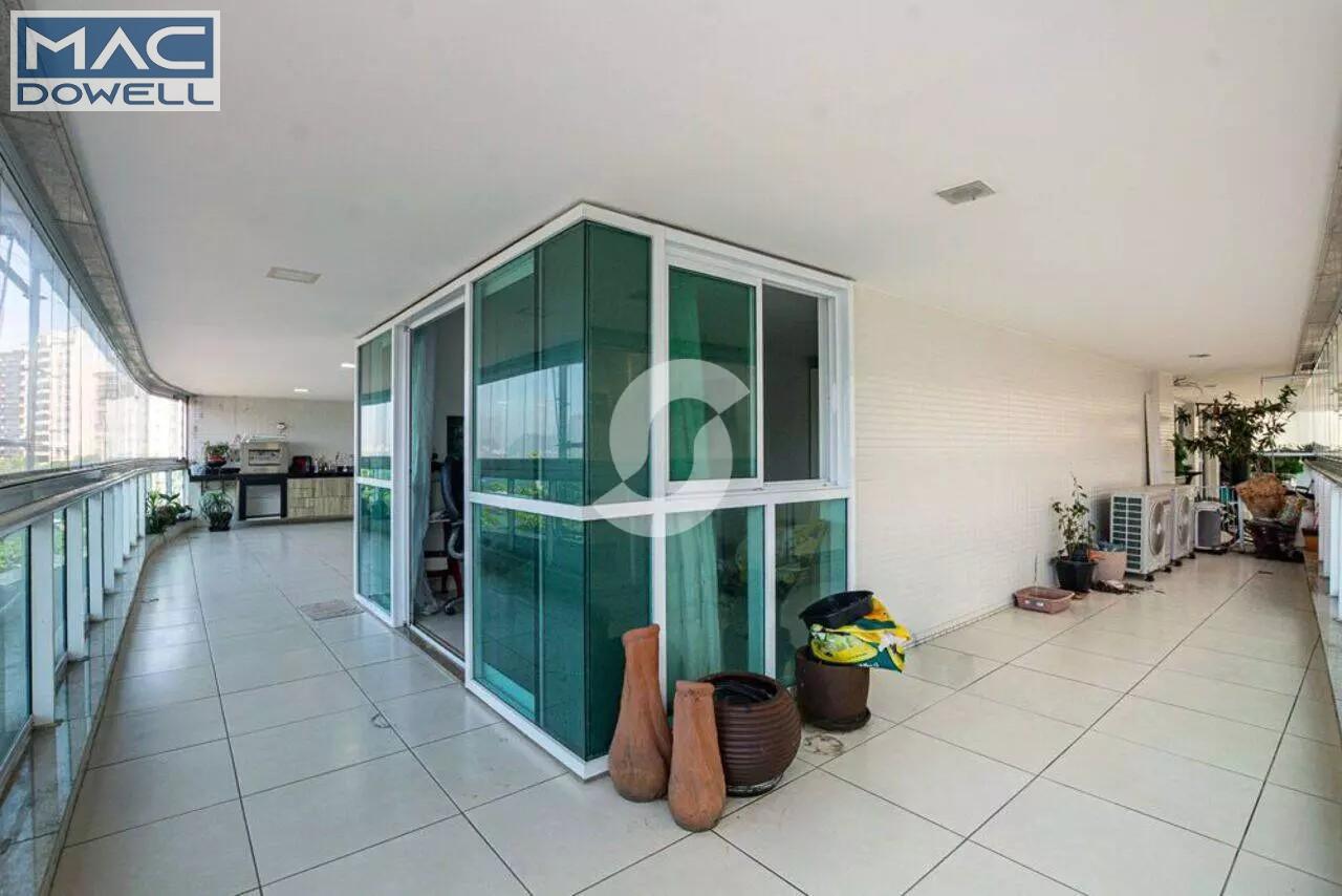 Apartamento à venda com 4 quartos, 4 suítes, 4 vagas e 302m² no Icaraí, Niterói (RJ) — foto 10 de 14