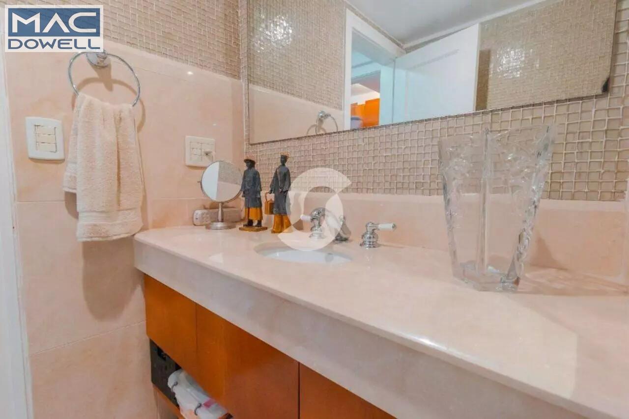 Apartamento à venda com 4 quartos, 4 suítes, 3 vagas e 300m² no Icaraí, Niterói (RJ) — foto 9 de 23