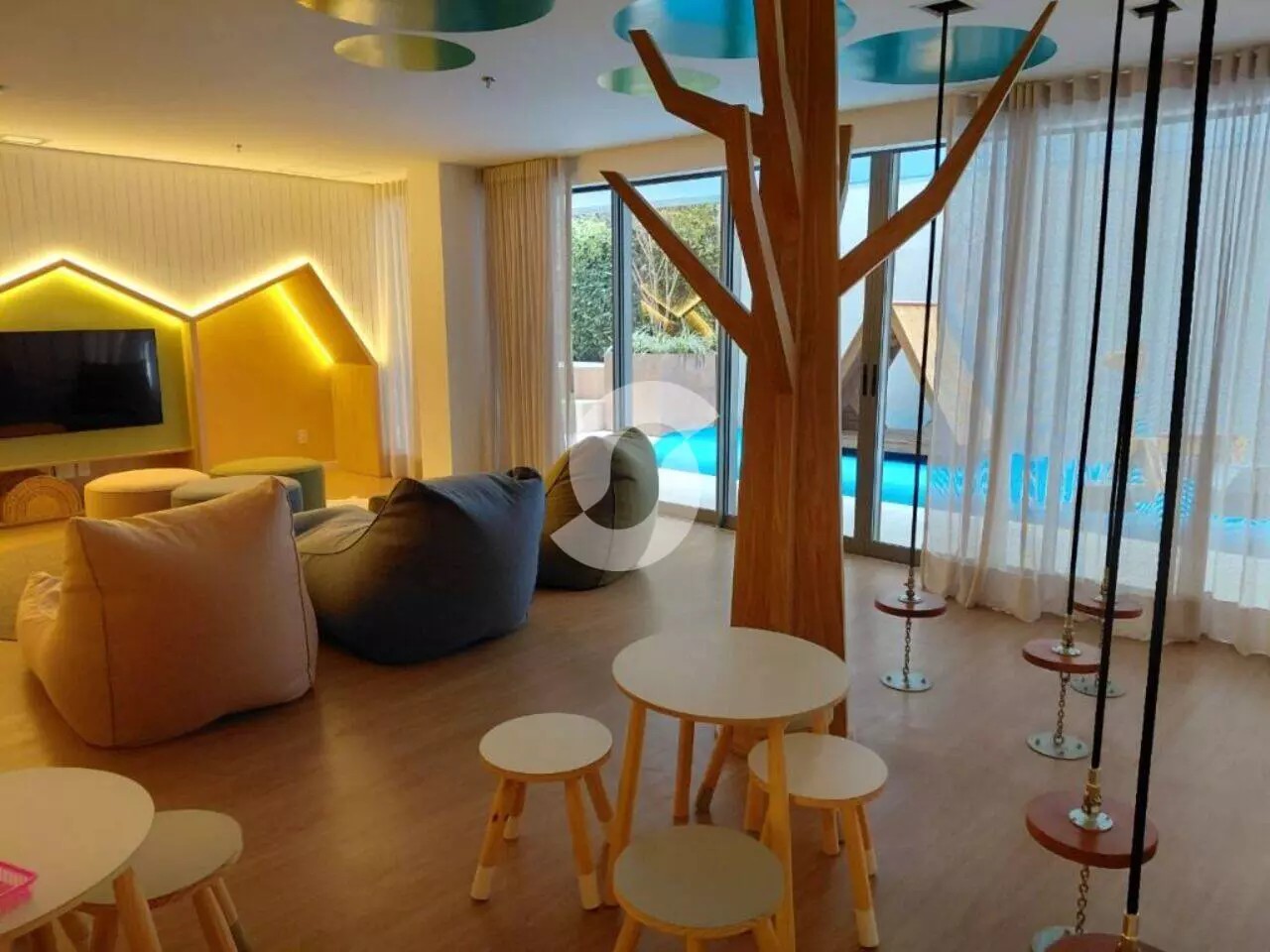 Apartamento à venda com 4 quartos, 4 suítes, 3 vagas e 350m² no Icaraí, Niterói (RJ) — foto 22 de 30