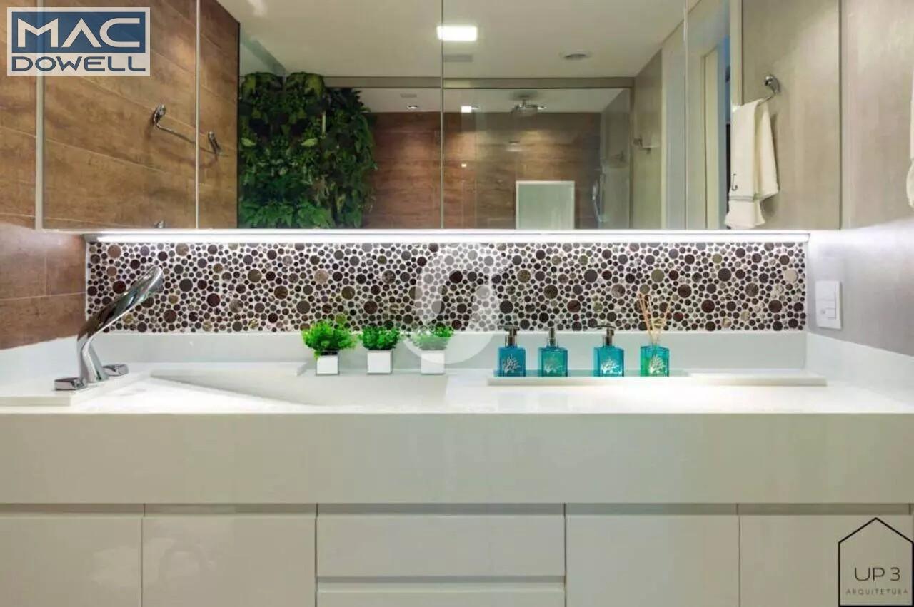 Apartamento à venda com 4 quartos, 4 suítes, 5 vagas e 372m² no Icaraí, Niterói (RJ) — foto 11 de 29