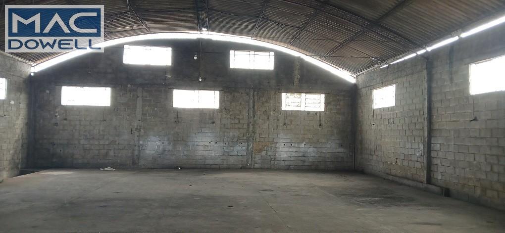 Comercial para alugar com 3 vagas e 525m² no Laranjal, São Gonçalo (RJ) — foto 2 de 12