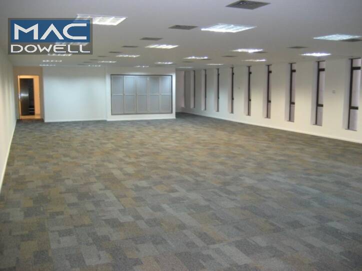 Prédio Inteiro, 2100 m² - Foto 1