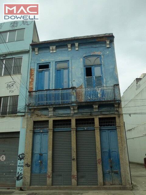 Casa comercial de 360 m² - Sobrado histórico - A VENDA - Centro / RJ