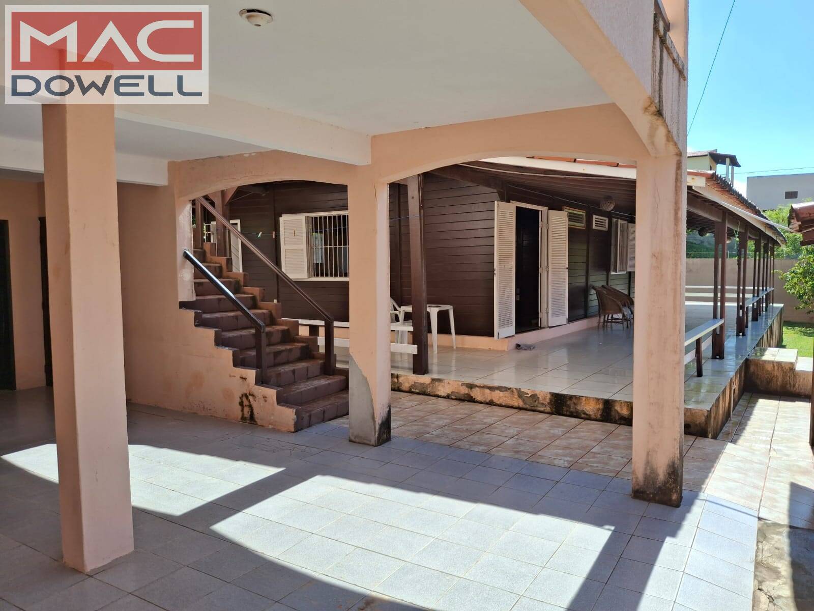 Casa à venda com 7 quartos, 315m² - Foto 9