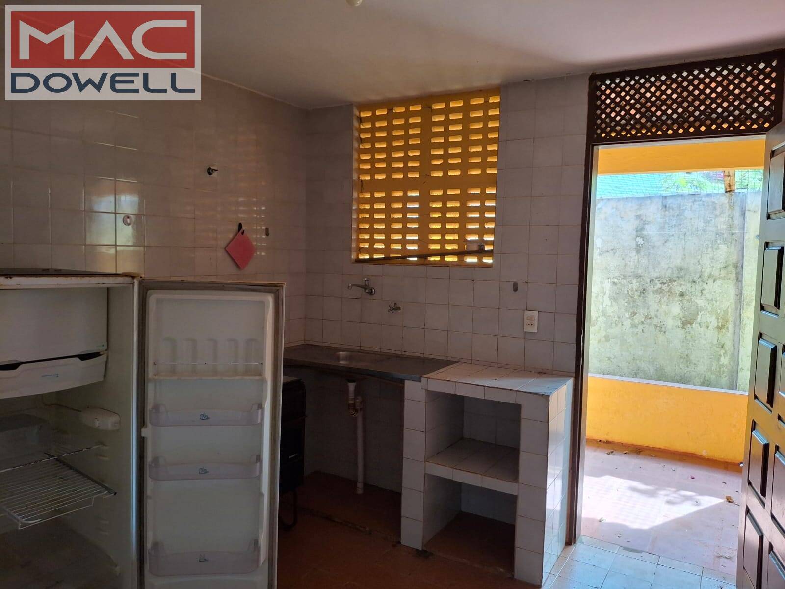 Casa à venda com 4 quartos, 250m² - Foto 5