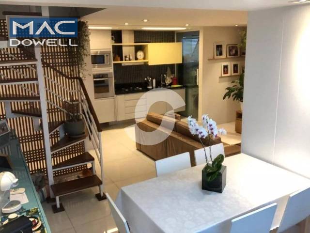 Cobertura, 3 quartos, 185 m² - Foto 3