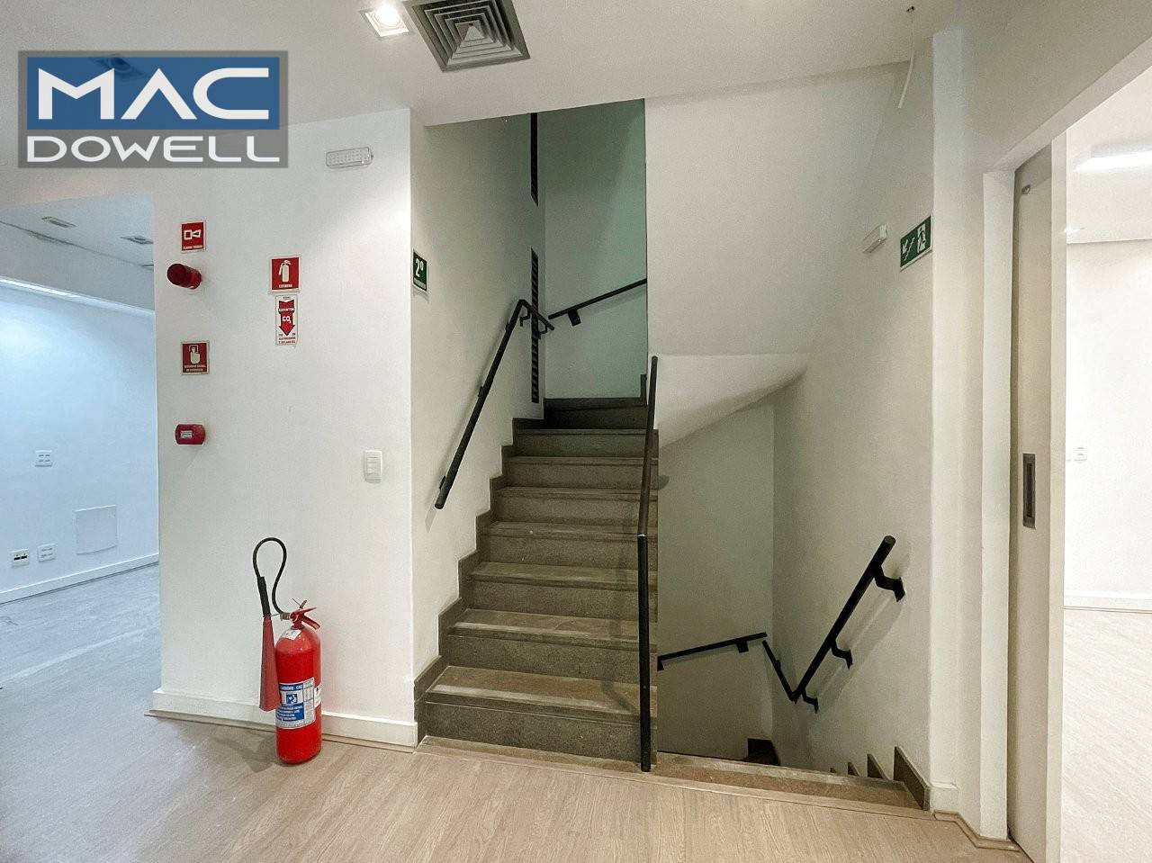 Prédio Inteiro, 305 m² - Foto 20